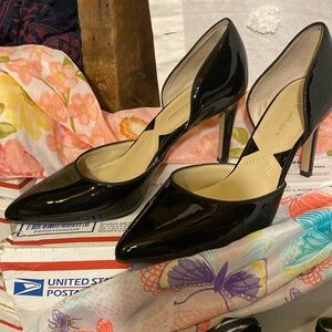 Adrienne Vittadini Black size 7 1/2 Heels